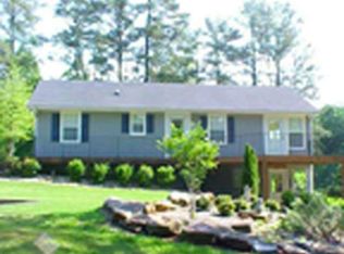 5957 Shadburn Ferry Rd, Buford, GA 30518
