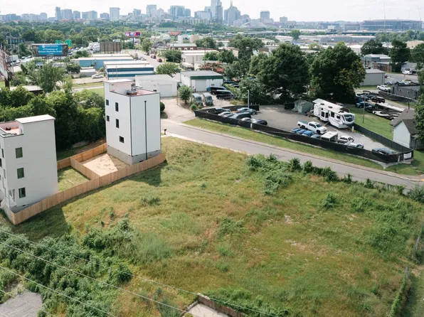 179A Little Grn, Saint Nashville, TN 37210
