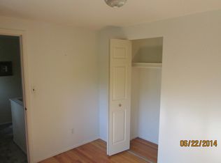 1221 Wines Dr, Ann Arbor, MI 48103