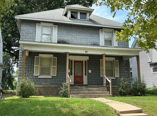 911 N 3rd St, Springfield, IL