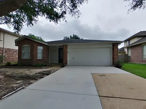 18018 Heron Forest Ln Photo 1
