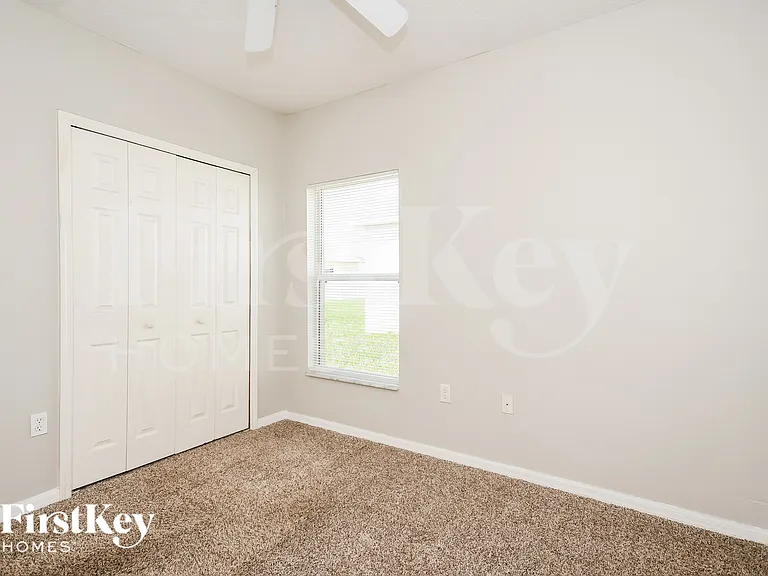 958 Cumberland Dr — Photo 13