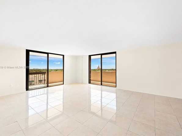 600 Biltmore Way APT 920, Coral Gables, FL 33134