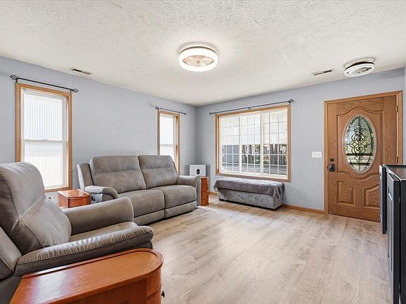 5th image of 1618 Avenue K