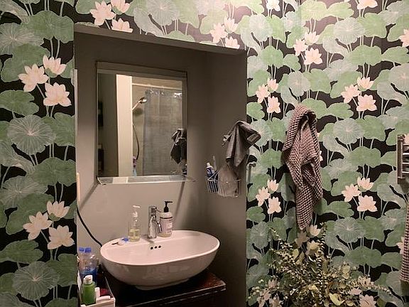 5th image of 4224 Chestnut St Floor 1