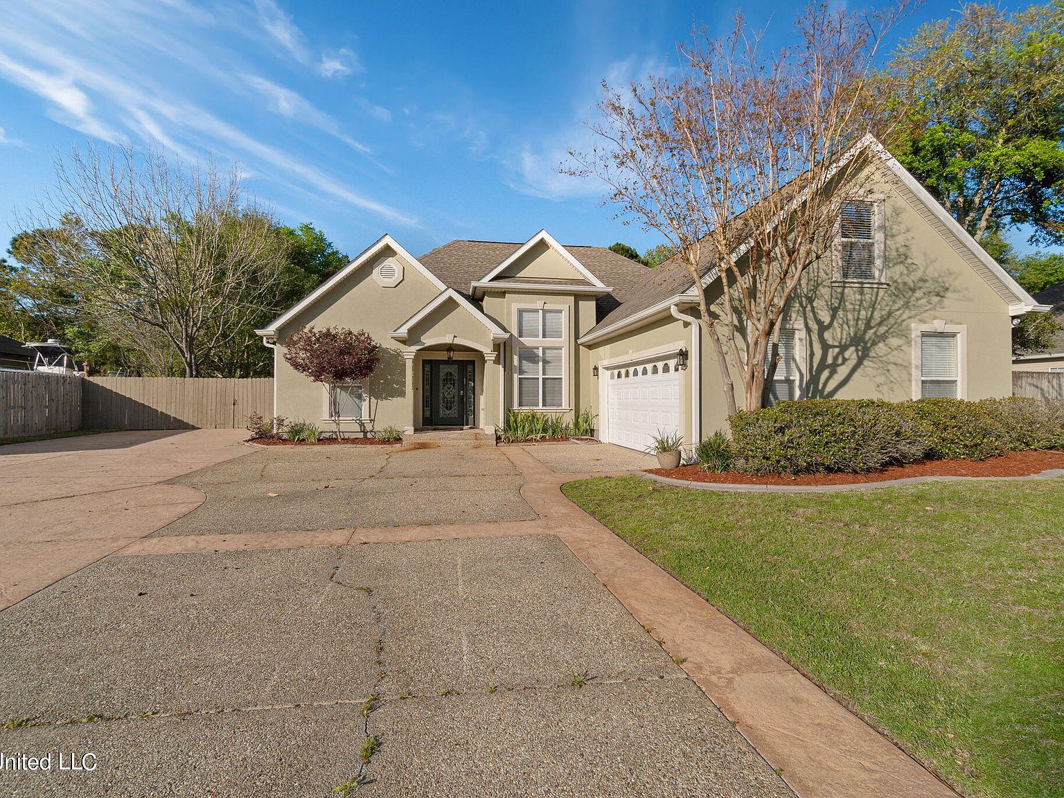108-oaks-blvd-bay-saint-louis-ms-39520-mls-4043018-zillow
