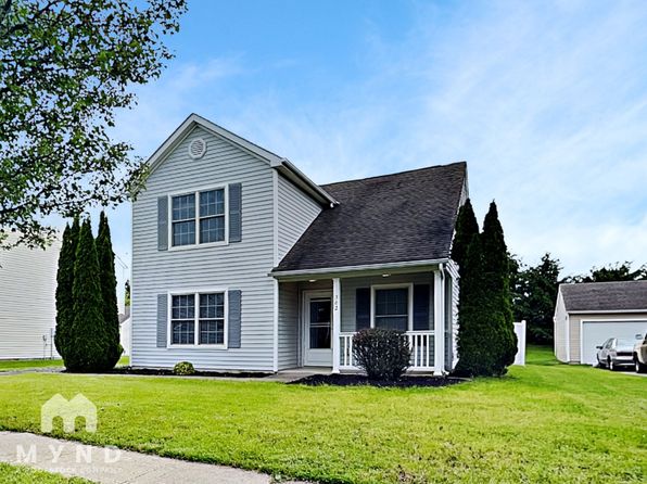 362 Ashford Ave