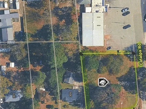307 Eucalyptus Rd, Fayetteville, NC 28304