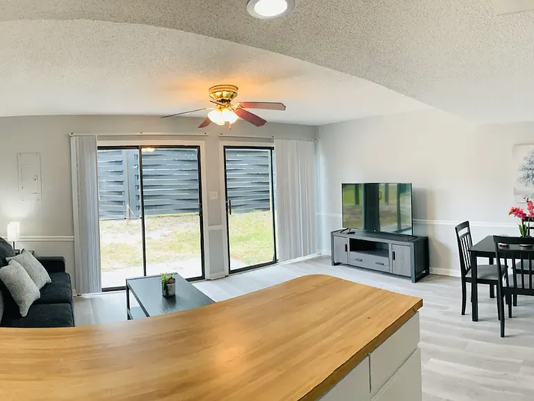 300 Deer Creek Rd #A — Photo 15