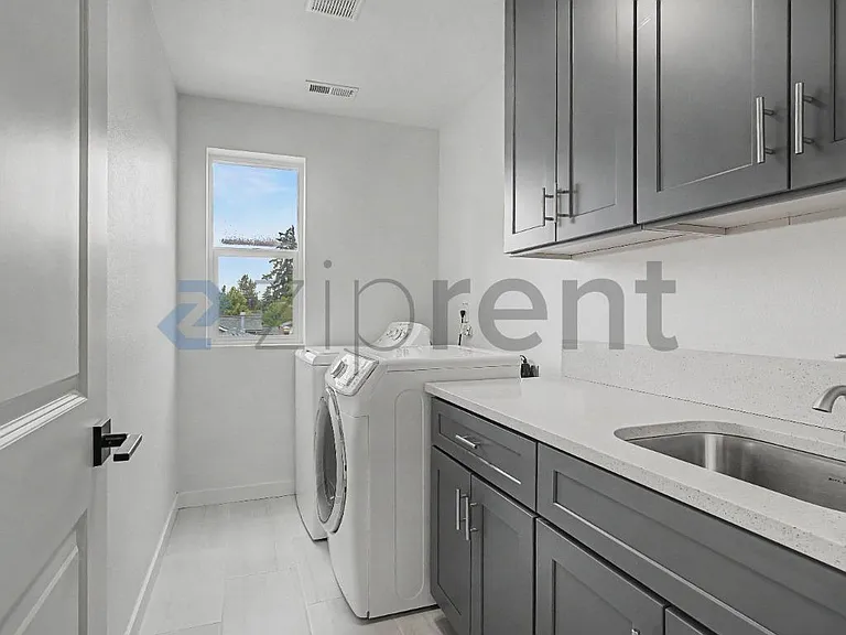 7750 SE 57th Ave — Photo 15