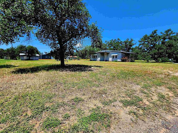 2nd image of 1011 Pebble Drive