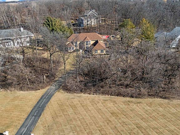 2nd image of 7677 Summerfield Dr