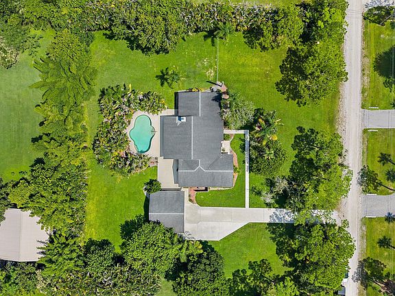 3rd image of 15315 78TH Drive N