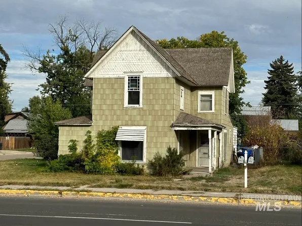 442 N 6th St, Payette, ID 83661