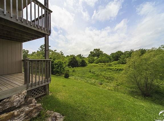 1540B  Legend Trail Dr Lawrence, KS listing photo #2
