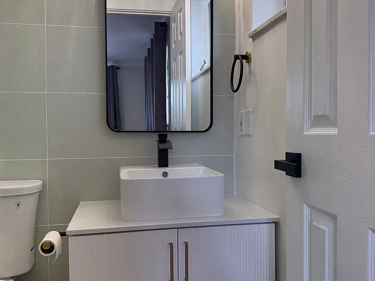 Main full bath
