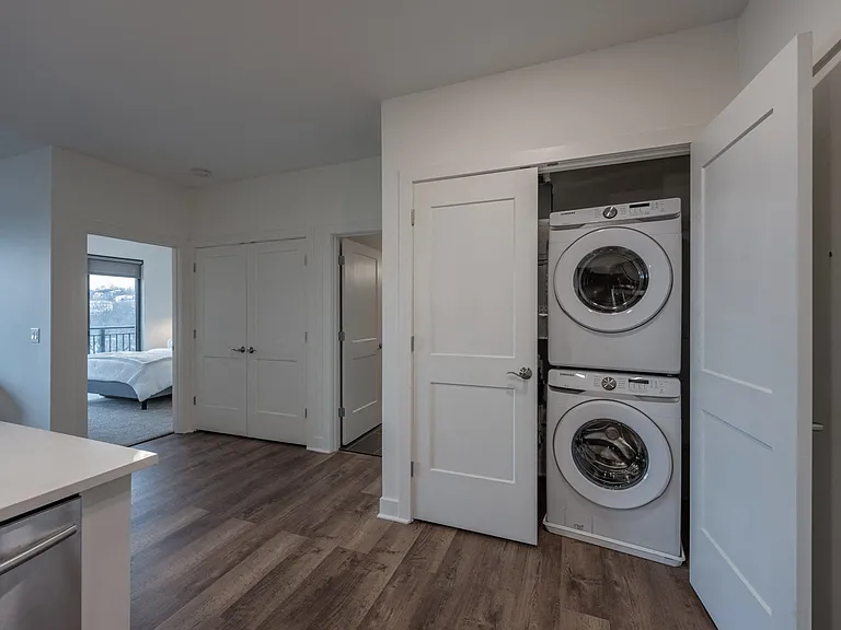 Adams Edge Apartments — Photo 9