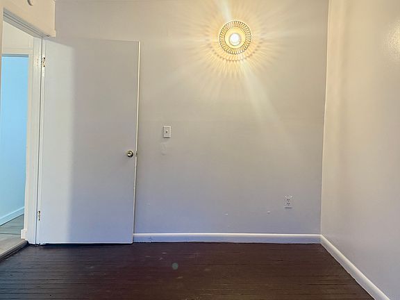 4th image of 352 Broadway #2