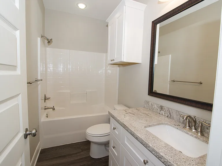 701 Hereford St #A — Photo 10