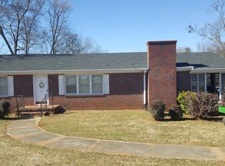 761 Garrison Rd, Pelzer, SC 29669