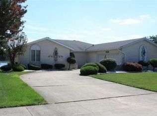 3036 Lakeside Dr, Highland, IN 46322