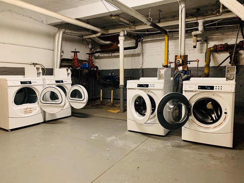 2nd image of 2370 Ocean Ave APT 3