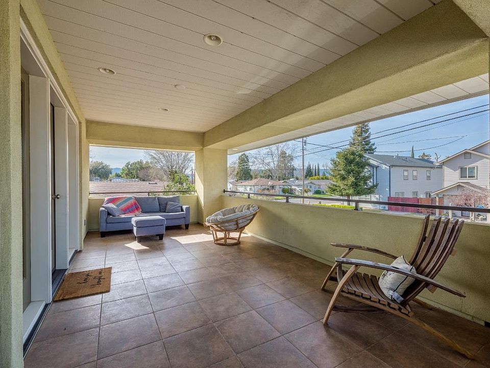 Private veranda / lanai