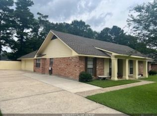 1342 Barkley Dr, Baton Rouge, LA 70810