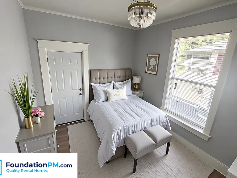 1688 Glenview Ave — Photo 14