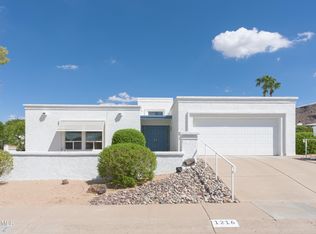 1216 E Winged Foot Rd, Phoenix, AZ 85022
