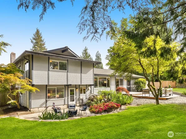 12532 SE 70th Street, Newcastle, WA 98056