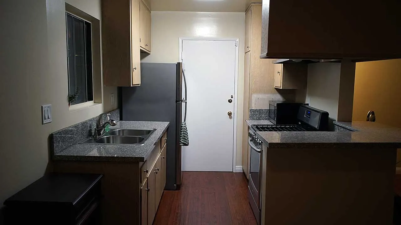 1 bed, 750 sqft, $2,300 — Photo 1