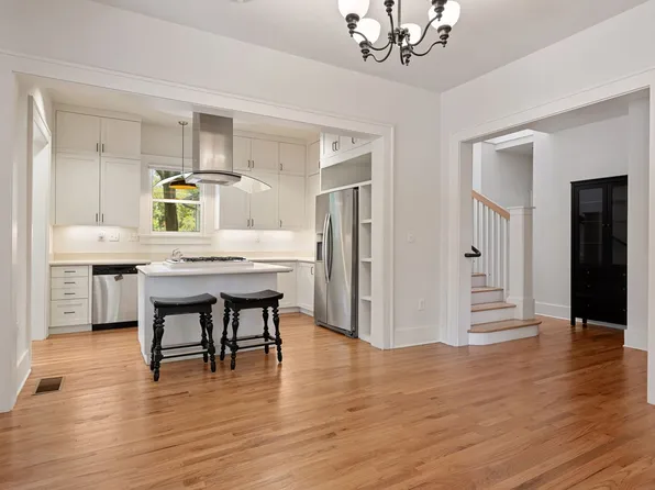 2811 Hemphill Park, Austin, TX 78705