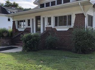 5353 National Rd, Triadelphia, WV 26059