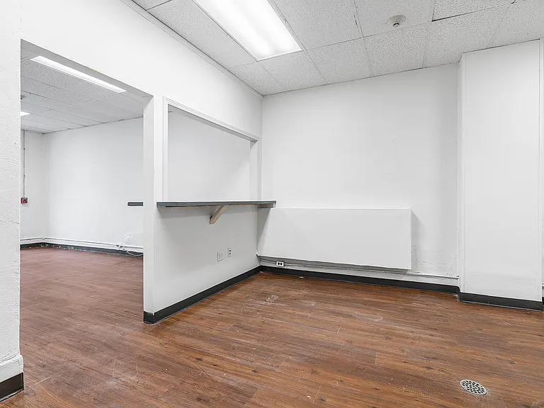 Forest Park Apartments — Photo 33
