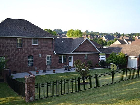 2nd image of 2119 Cross Creek Dr
