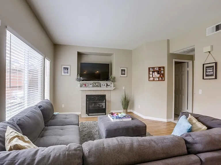 10019 Kika Ct — Photo 20