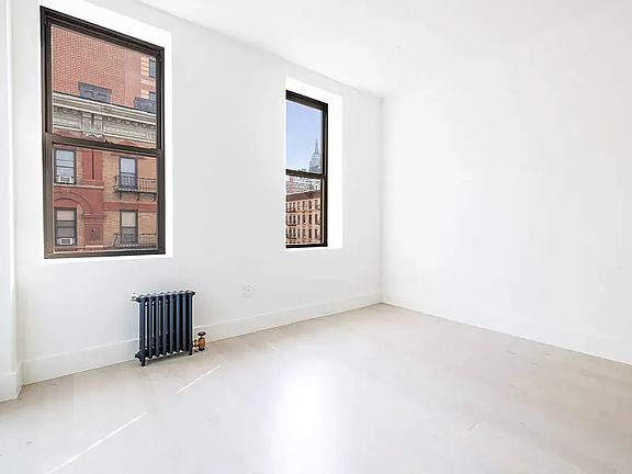 4th image of 300 W 21st St APT 54