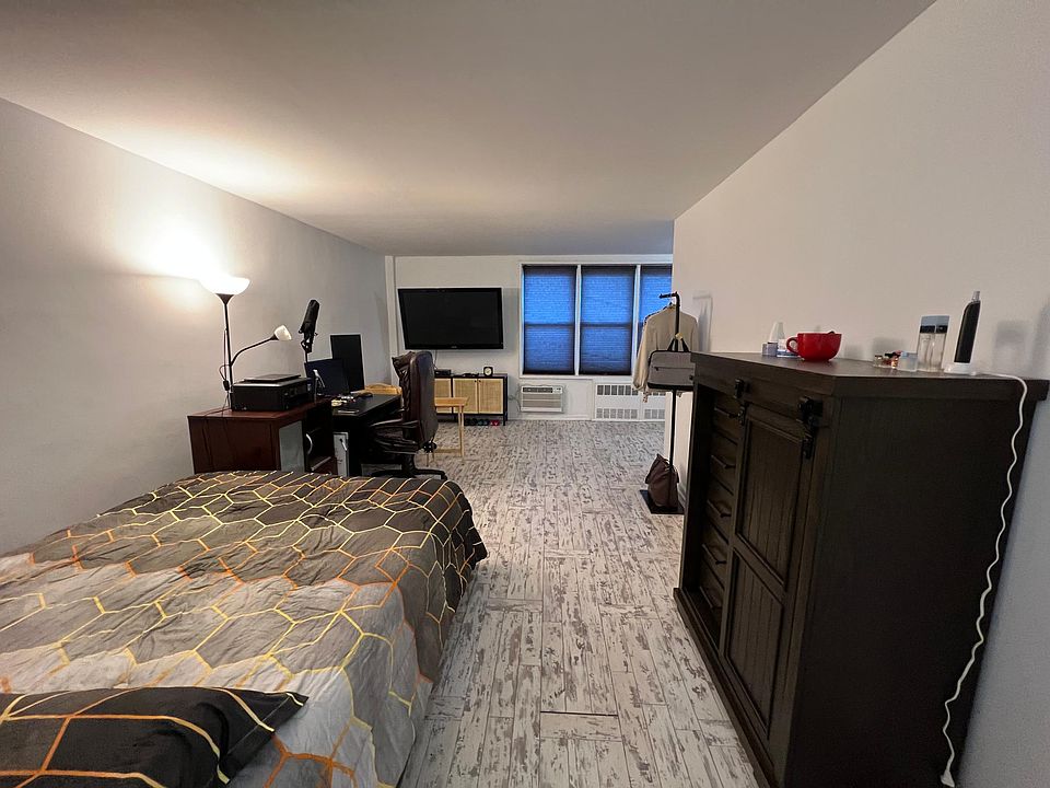 1st image of 8770 173rd St APT 2F