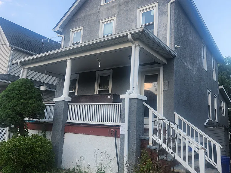 18 North St — Photo 1