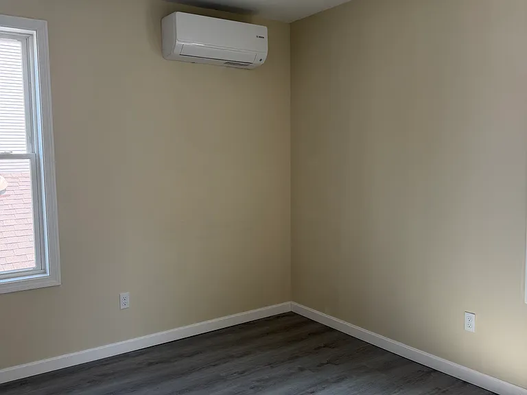 119 Florence St #2 — Photo 7