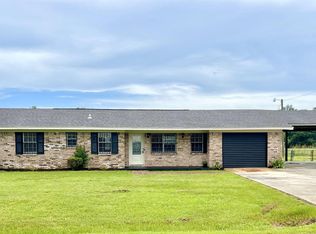 508 Freemanville Dr, Atmore, AL 36502
