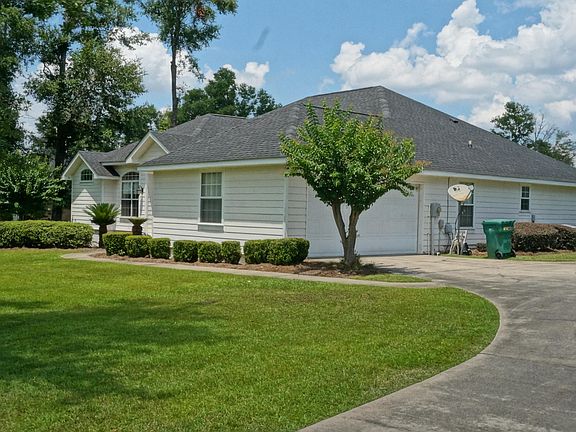 2nd image of 5221 Oak Dr