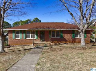 2403 Gladstone Dr NE, Huntsville, AL 35811