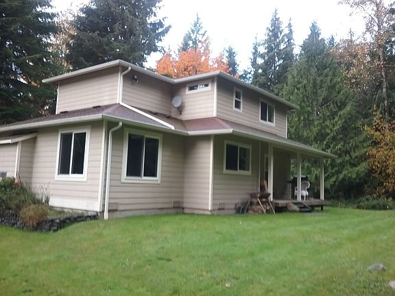 2nd image of 323 171st Ave NE