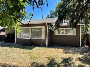 937 S Ivy St, Medford, OR