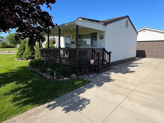 3rd image of 31543 Devos Ct