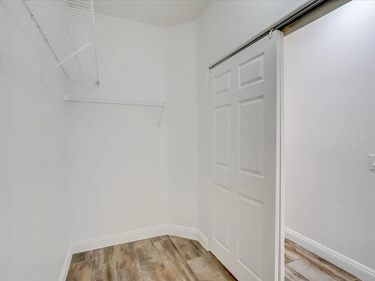 10948 Positano St — Photo 21