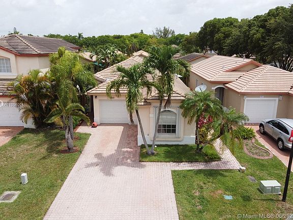 2nd image of 9917 NW 31st St