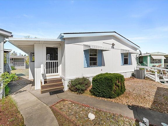 2nd image of 114 Briarwood Way